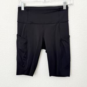 [Lululemon] Black Fast and Free High Rise Workout Shorts Biker Pockets 8" Size 6